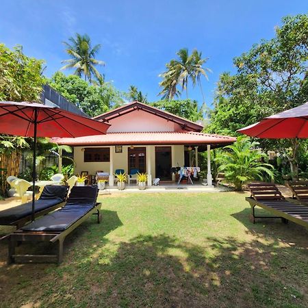 Mango Villa Hikkaduwa Dış mekan fotoğraf