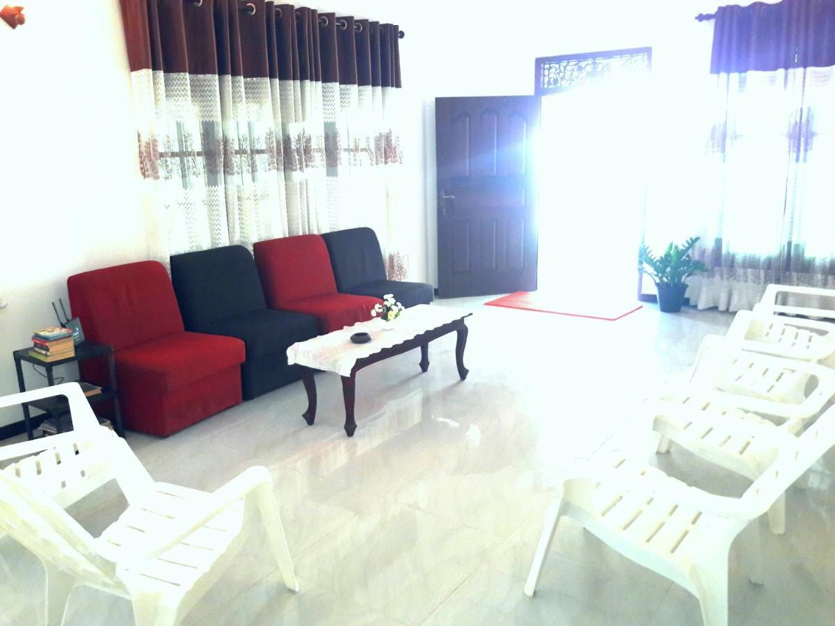 Mango Villa Hikkaduwa Dış mekan fotoğraf