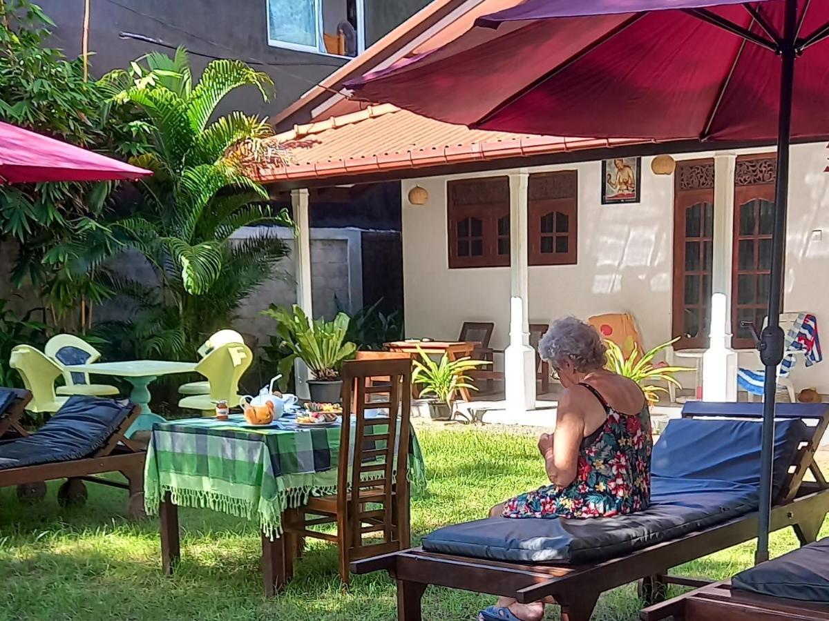Mango Villa Hikkaduwa Dış mekan fotoğraf