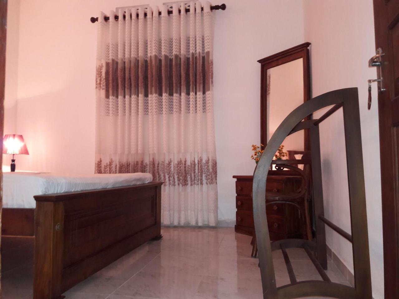 Mango Villa Hikkaduwa Dış mekan fotoğraf
