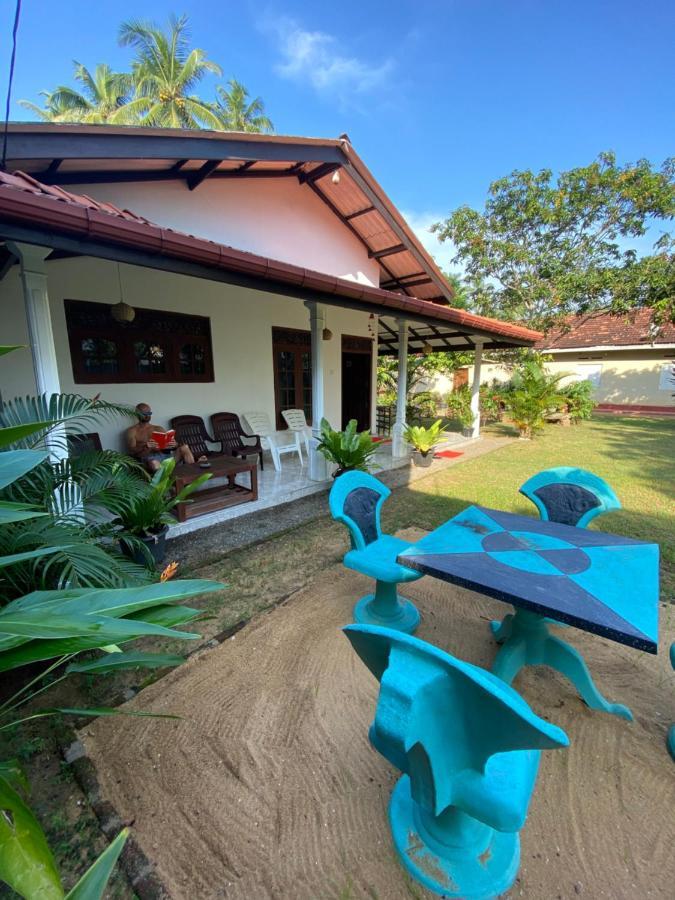 Mango Villa Hikkaduwa Dış mekan fotoğraf